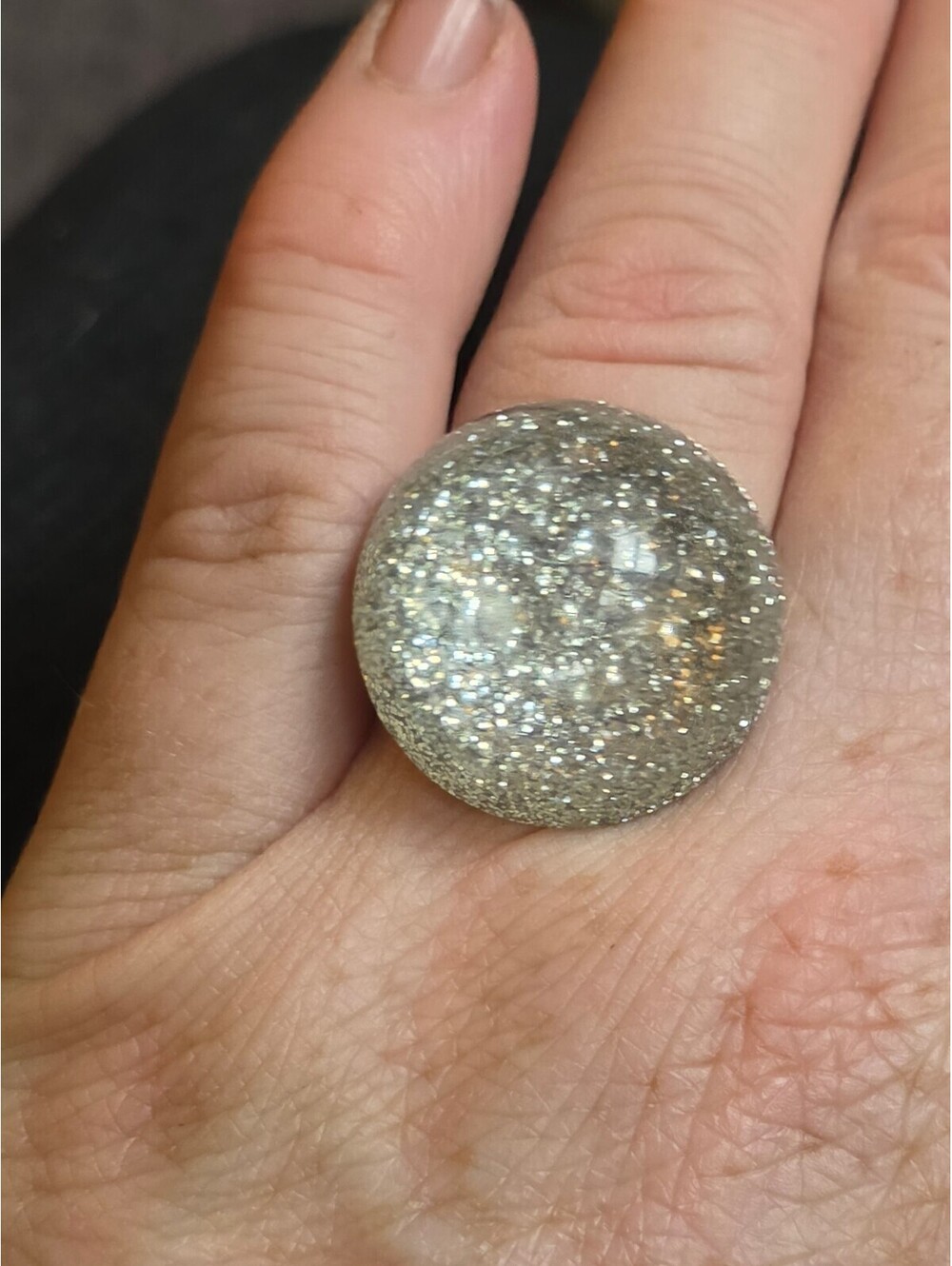 Vintage Clear & Silver Glitter Dome Statement Ring – Art Deco Shoulders – Size 7